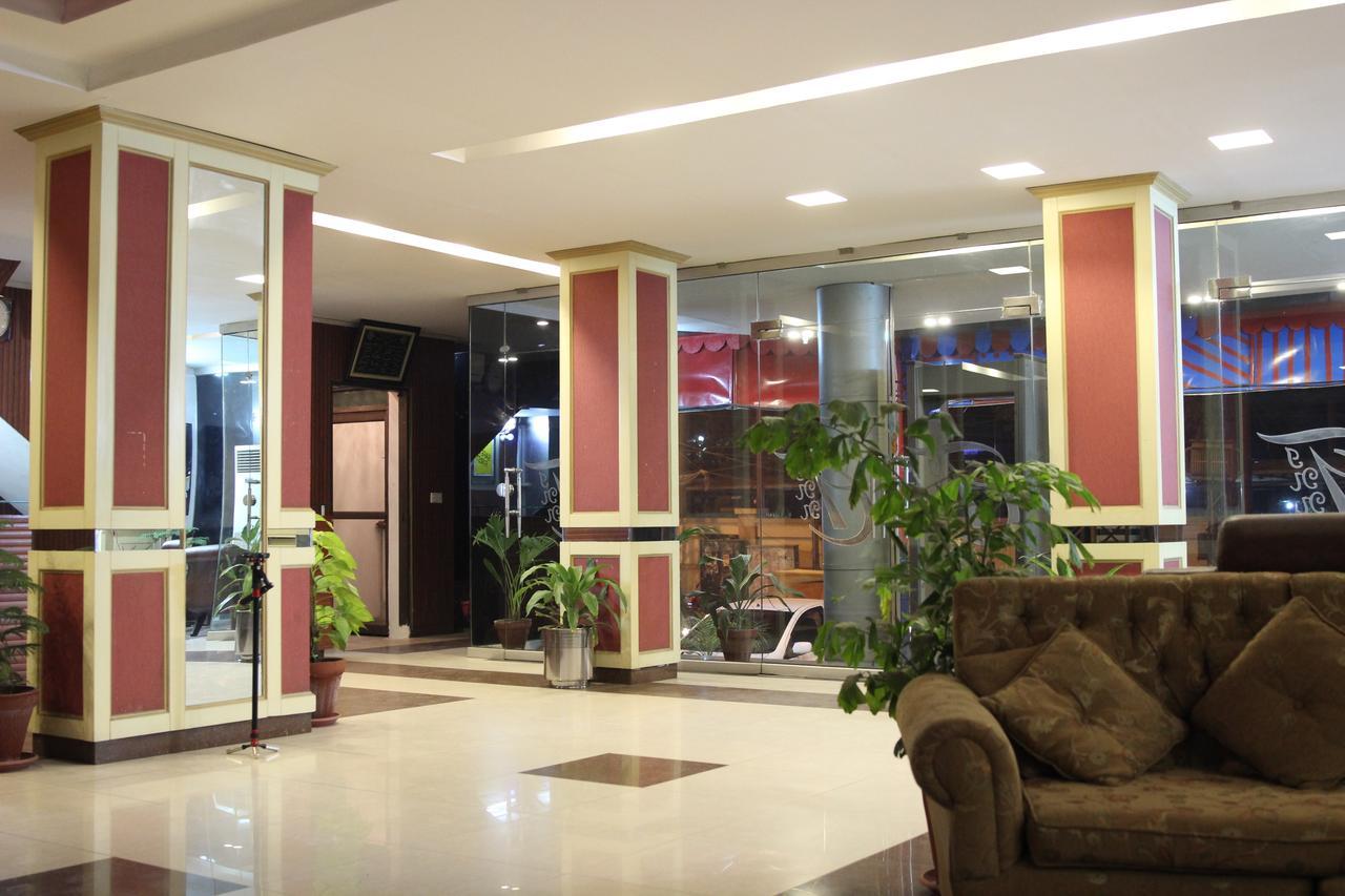 Tourist Inn Hotel Lahore Exterior photo