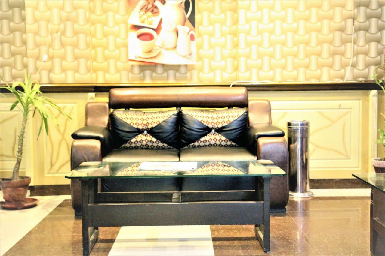 Tourist Inn Hotel Lahore Exterior photo